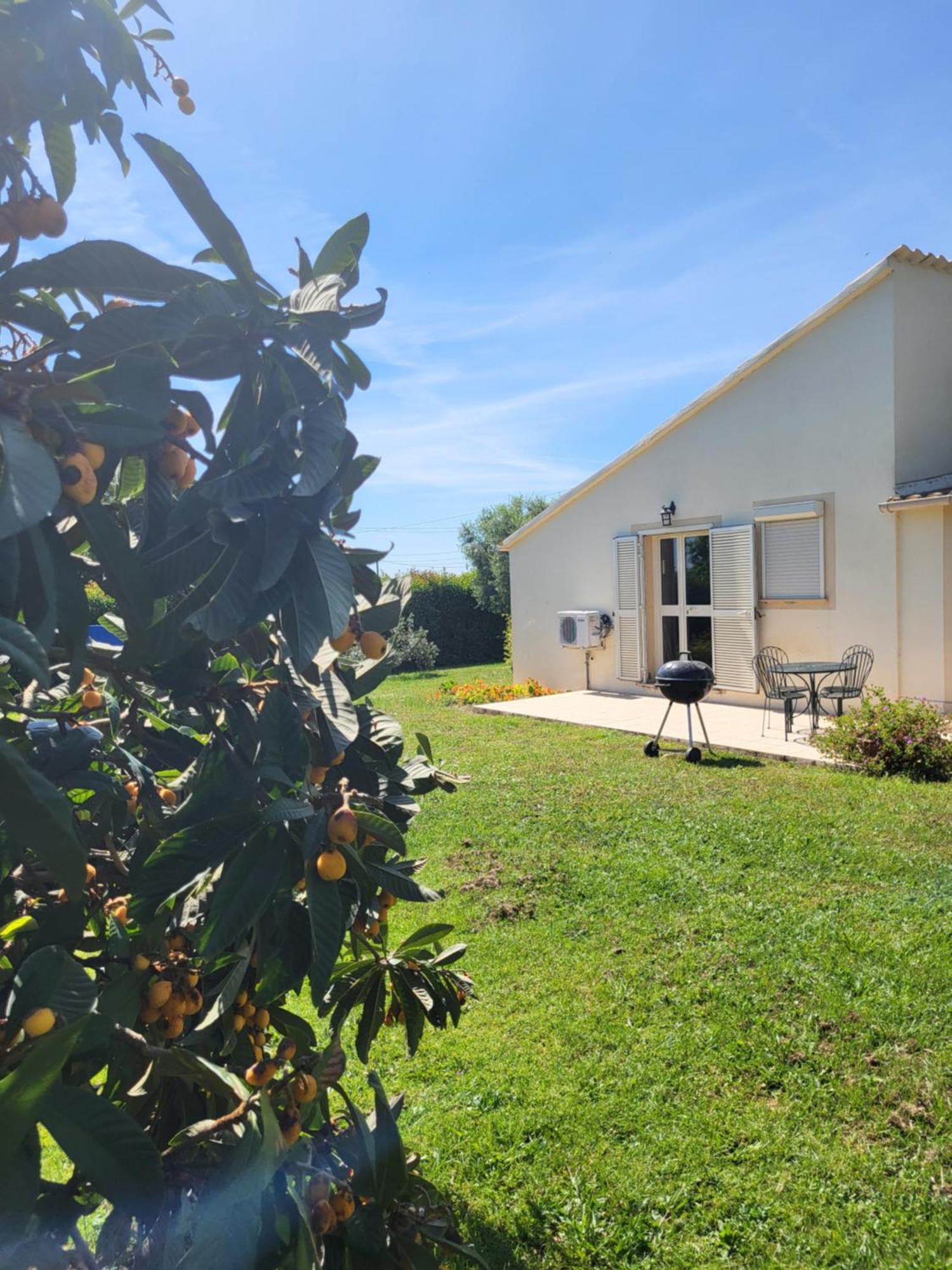 Maison Jumelee Cloturee Linguizzetta Exterior photo